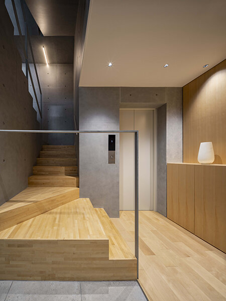 エントランス（エレベーター・階段ホール）