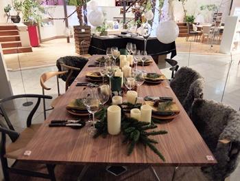 winter resort table interior.jpg